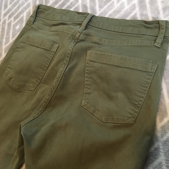 EUC Green Dip Pants - Picture 6 of 8